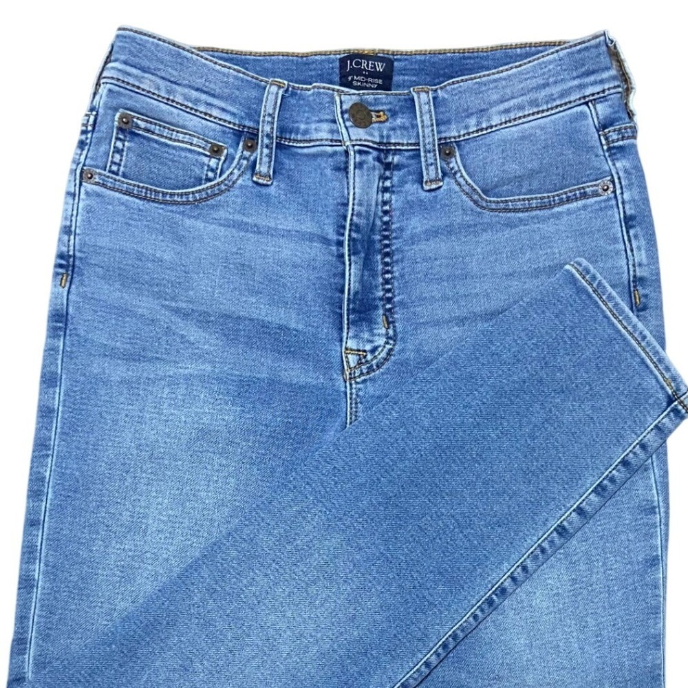 J Crew Toothpick 9 in Mid Rise Skinny Jeans Old Money Quiet Luxury Minimalist 27